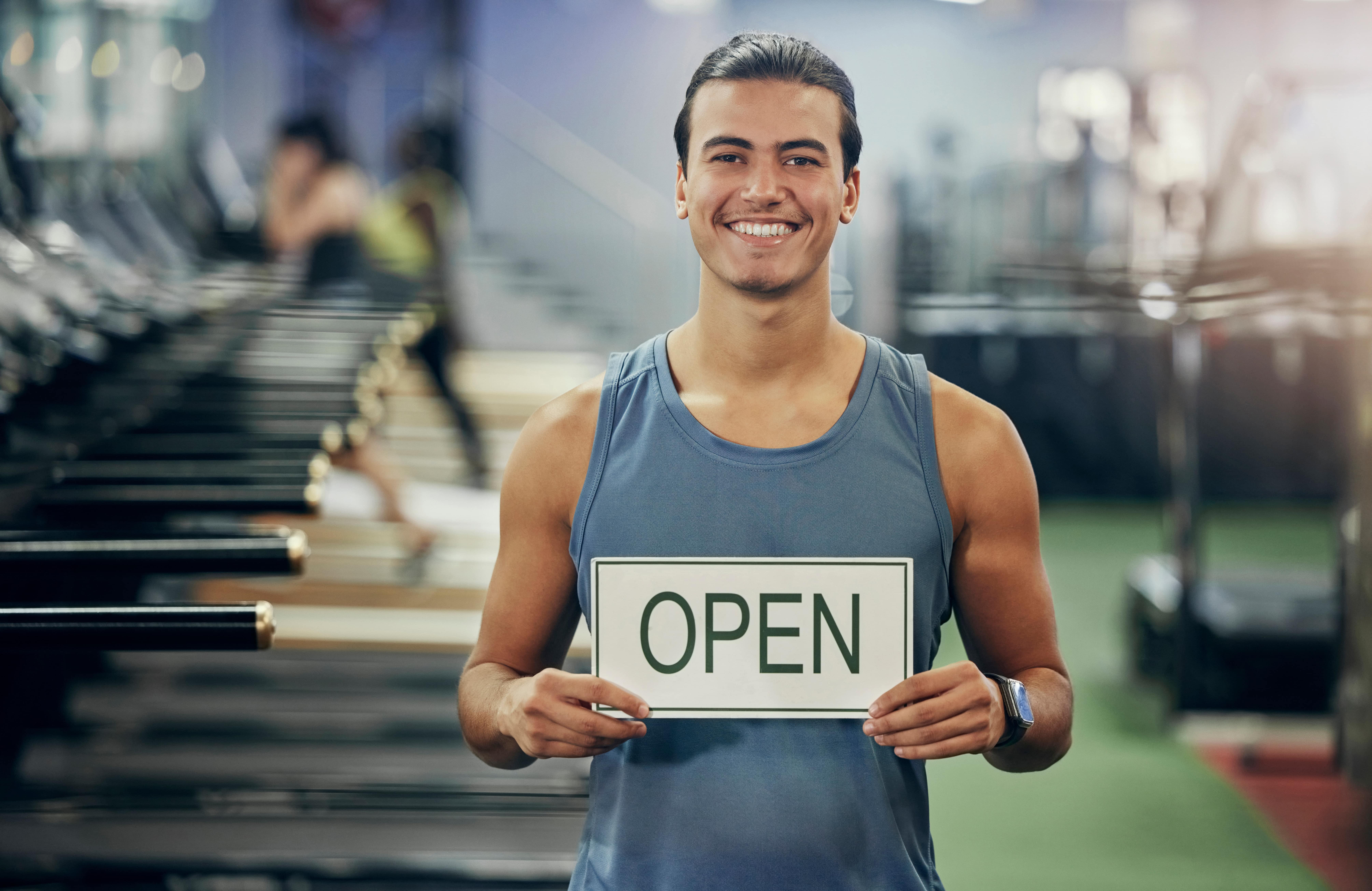 Start Your Fitness Business or Work at a Fitness Club? What is best?